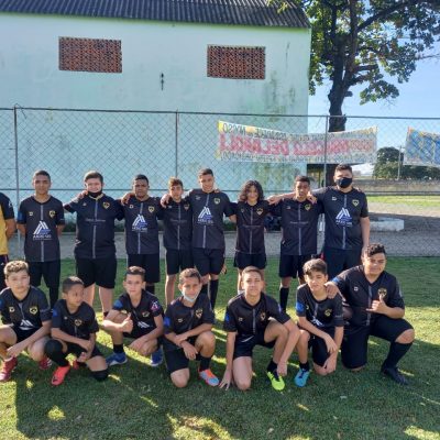 Escolinha de Futebol Joga Fácil (Núcleo Manilha)